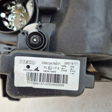 Laden Sie das Bild in den Galerie-Viewer, Frontscheinwerfer Iveco Daily IV 05802476871 Rechts Scheinwerfer Headlight SCH1138113436iy