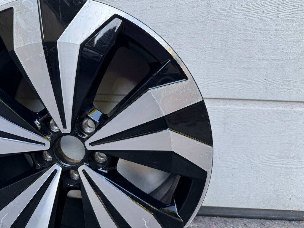 1x Alufelge 17 Zoll 6.5" 5x100 39ET Glanz Schwarz 2GM601025M VW T-Cross FEL7729629670ar