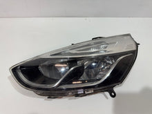 Load image into Gallery viewer, Frontscheinwerfer Renault Clio IV 260608367 Links Scheinwerfer Headlight SCH4261039959vl