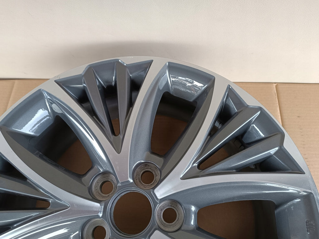1x Alufelge 17 Zoll 6.5" 5x100 50ET Toyota Rim Wheel FEL8216260947nh