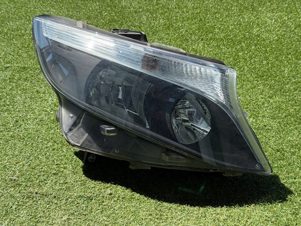 Frontscheinwerfer Mercedes-Benz Vito W447 A4479067800 Rechts Headlight SCH9252487479pa
