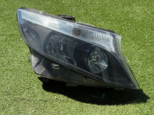 Laden Sie das Bild in den Galerie-Viewer, Frontscheinwerfer Mercedes-Benz Vito W447 A4479067800 Rechts Headlight SCH9252487479pa