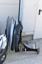 Laden Sie das Bild in den Galerie-Viewer, Frontscheinwerfer Toyota Auris 81130-02K30 81130-02K60 Rechts Headlight