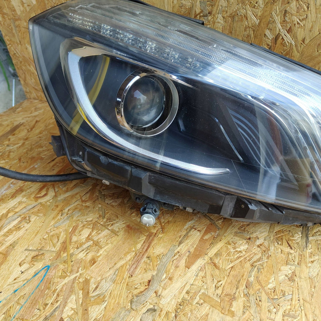 Frontscheinwerfer Mercedes-Benz W176 1EX010818221EL17563256 Xenon Rechts SCH3125930650lt