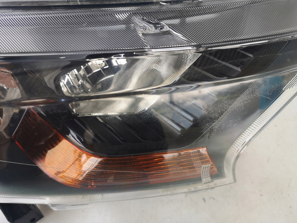 Frontscheinwerfer Ford Ranger Rechts Scheinwerfer Headlight