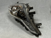 Load image into Gallery viewer, Frontscheinwerfer Toyota Land Cruiser Prado Rechts Scheinwerfer Headlight SCH3206541726lt