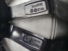 Load image into Gallery viewer, 1x Alufelge 17 Zoll 7.0" 5x100 46ET Glanz Schwarz 5JJ601025D Skoda Rapid FEL9135780153fe