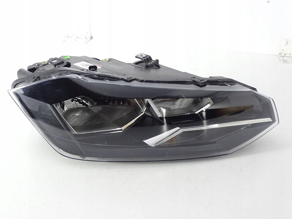 Frontscheinwerfer VW Polo 2G1941006 PJT14946 Rechts Scheinwerfer Headlight SCH3956609950ag