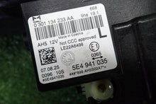 Laden Sie das Bild in den Galerie-Viewer, Frontscheinwerfer Skoda Octavia IV 5E4941035 Links Scheinwerfer Headlight SCH3210259374rj