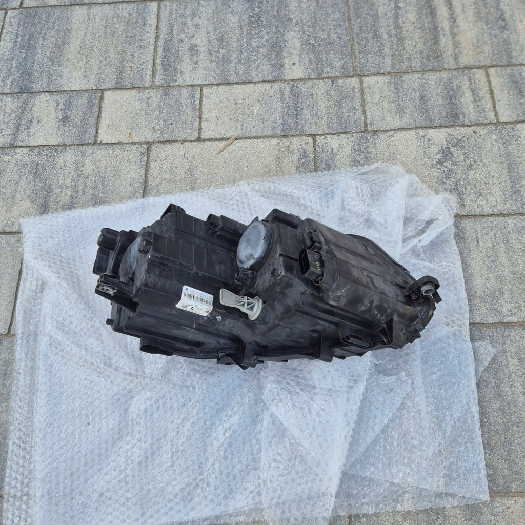 Frontscheinwerfer VW Touran 1T1941005H 030126820100 Links Scheinwerfer Headlight SCH8916844355ne
