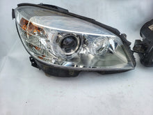 Laden Sie das Bild in den Galerie-Viewer, Frontscheinwerfer Mercedes-Benz W204 A2048200159 Xenon Ein Satz Headlight SCH9370153253tz