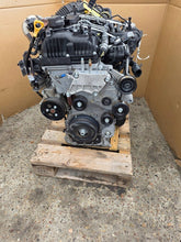 Laden Sie das Bild in den Galerie-Viewer, Motor Hyundai Kia I D4HB 2.2 CRDI 119TKm 2018 Diesel Engine Komplett MOT1677464984kp