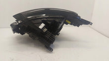 Laden Sie das Bild in den Galerie-Viewer, Frontscheinwerfer Skoda 5LB941036A LED Rechts Scheinwerfer Headlight SCH9402519856sa