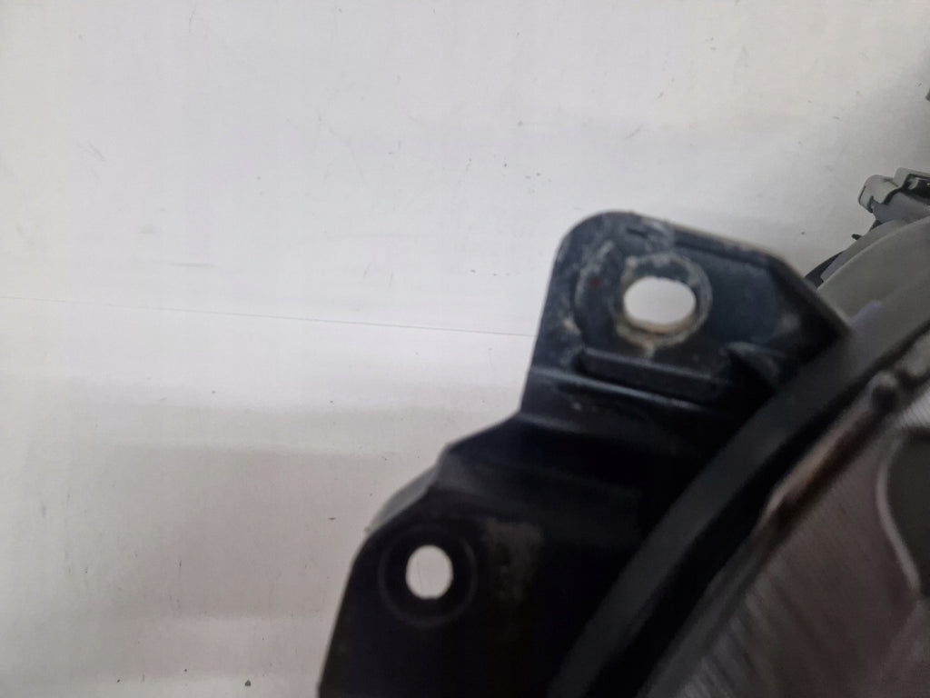 Frontscheinwerfer Renault Clio III LPL241 Links Scheinwerfer Headlight SCH2000964662vn