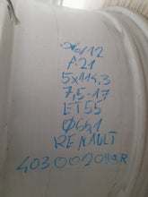 Laden Sie das Bild in den Galerie-Viewer, 1x Alufelge 17 Zoll 7.5" 5x114.3 55ET Glanz Silber 403002099R Renault Rim Wheel FEL5204354926lz