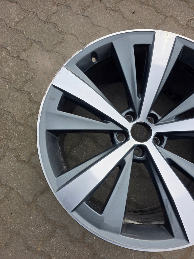 1x Alufelge 21 Zoll 10.0" 5x112 20ET Glanz Grau 4M8601025AA Audi Q8 Mg Rim Wheel FEL6704680443ap
