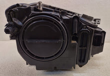 Load image into Gallery viewer, Frontscheinwerfer BMW 6 F12 F13 7222085-14 Xenon Links Scheinwerfer Headlight SCH8519626193rc