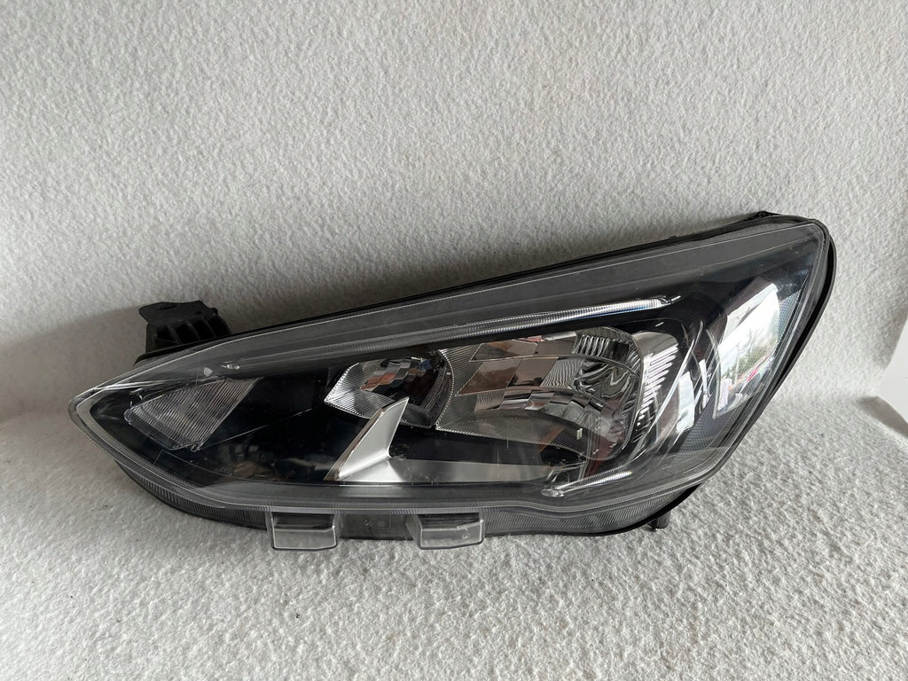 Frontscheinwerfer Ford Focus MX7B-13E015-CC LED Links Scheinwerfer Headlight