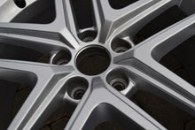 Load image into Gallery viewer, 1x Alufelge 17 Zoll 7.5" 5x112 29ET Glanz Silber 8W9601025 Audi Rim Wheel FEL8546610410ke
