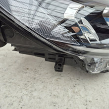 Laden Sie das Bild in den Galerie-Viewer, Frontscheinwerfer Ford Kuga III LV4B-13E016-AK Full LED Rechts Headlight SCH2880209203ex
