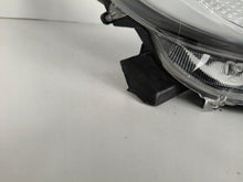 Load image into Gallery viewer, Frontscheinwerfer Mazda Yaris Rechts Scheinwerfer Headlight SCH2832780144az