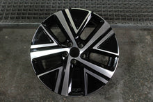 Load image into Gallery viewer, 1x Alufelge 17 Zoll 6.5" 5x100 39ET 2G7601025C VW T-Cross Rim Wheel FEL7181781962uj