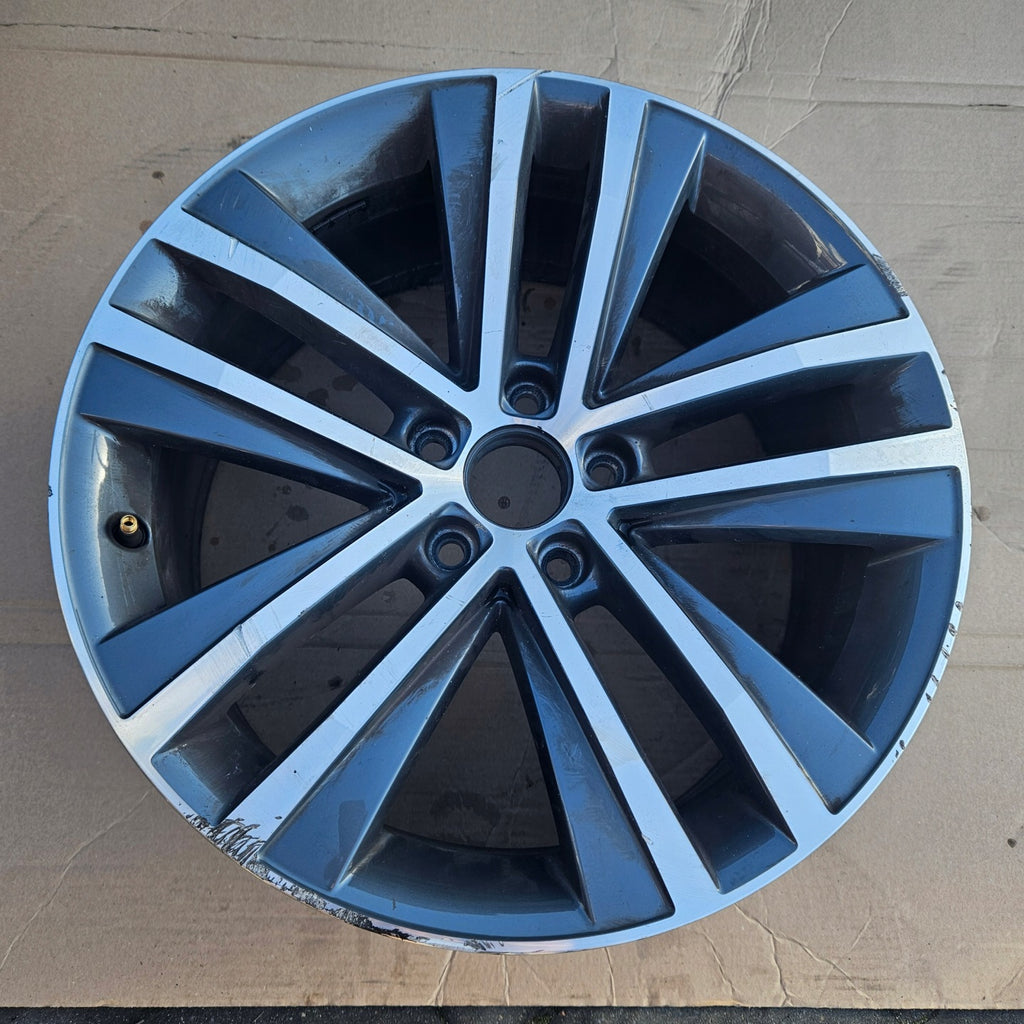 1x Alufelge 18 Zoll 6.0" 5x112 35ET 7N0601025F Seat Alhambra Sharan Rim Wheel FEL9197919091qu