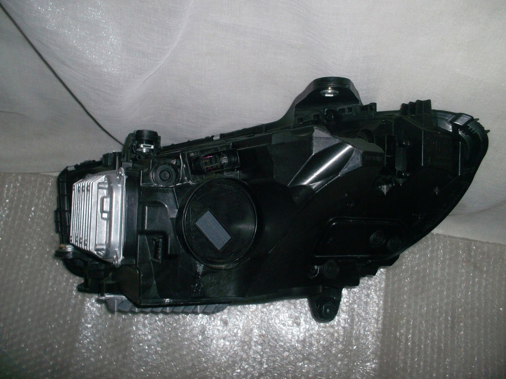 Frontscheinwerfer Mercedes-Benz W206 A2069062204 LED Rechts Headlight SCH6687760260qh