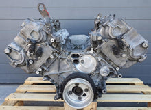 Laden Sie das Bild in den Galerie-Viewer, Motor BMW 5 F11 F10 N63B44A 4.4 2010 Benzin Engine Unkomplett MOT5370135357od