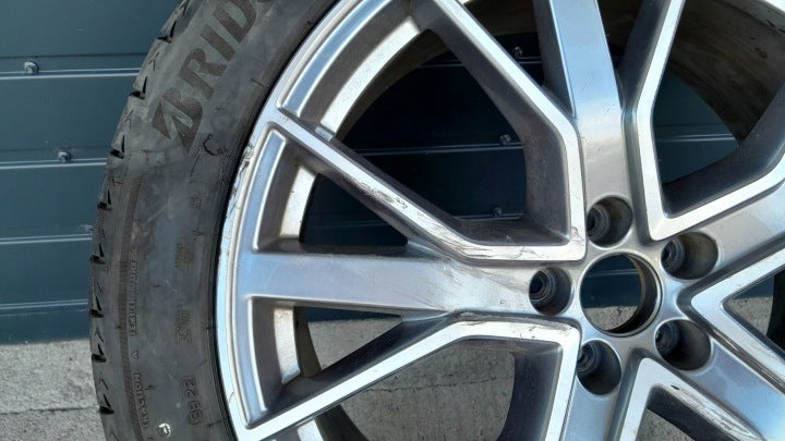 1x Alufelge 21 Zoll 9.5" 5x112 36ET Glanz Audi E Tron Rim Wheel FEL2479804953sm