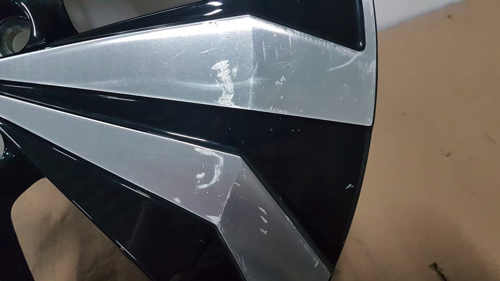 1x Alufelge 17 Zoll 6.5" 5x112 39ET 2QM601025E VW T-Cross Rim Wheel FEL3243101317qx