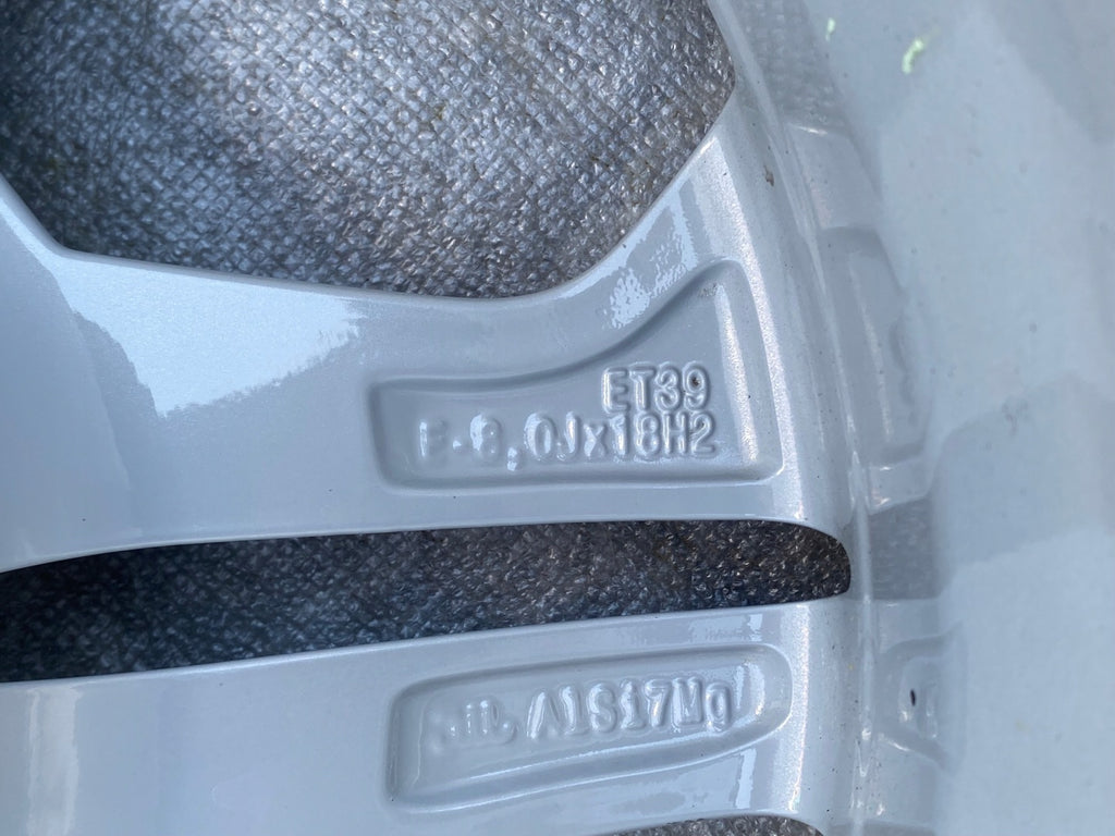 1x Alufelge 18 Zoll 8.0" 5x112 39ET Glanz Silber 80A601025 Audi Q5 Rim Wheel FEL3095609787ia