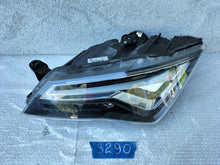 Laden Sie das Bild in den Galerie-Viewer, Frontscheinwerfer Seat Ateca 576941007D Full LED Ein Stück (Rechts oder Links)