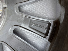 Laden Sie das Bild in den Galerie-Viewer, 1x Alufelge 16 Zoll 7.0" 5x108 9843281280 Opel Rim Wheel FEL5121334905jp