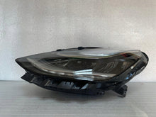 Laden Sie das Bild in den Galerie-Viewer, Frontscheinwerfer Tesla Model 3 P1077375-50-B Full LED Links Headlight SCH4395950444dj