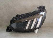 Laden Sie das Bild in den Galerie-Viewer, Frontscheinwerfer Peugeot 208 II 9823194180 LED Ein Stück (Rechts oder Links) SCH9796734427kx