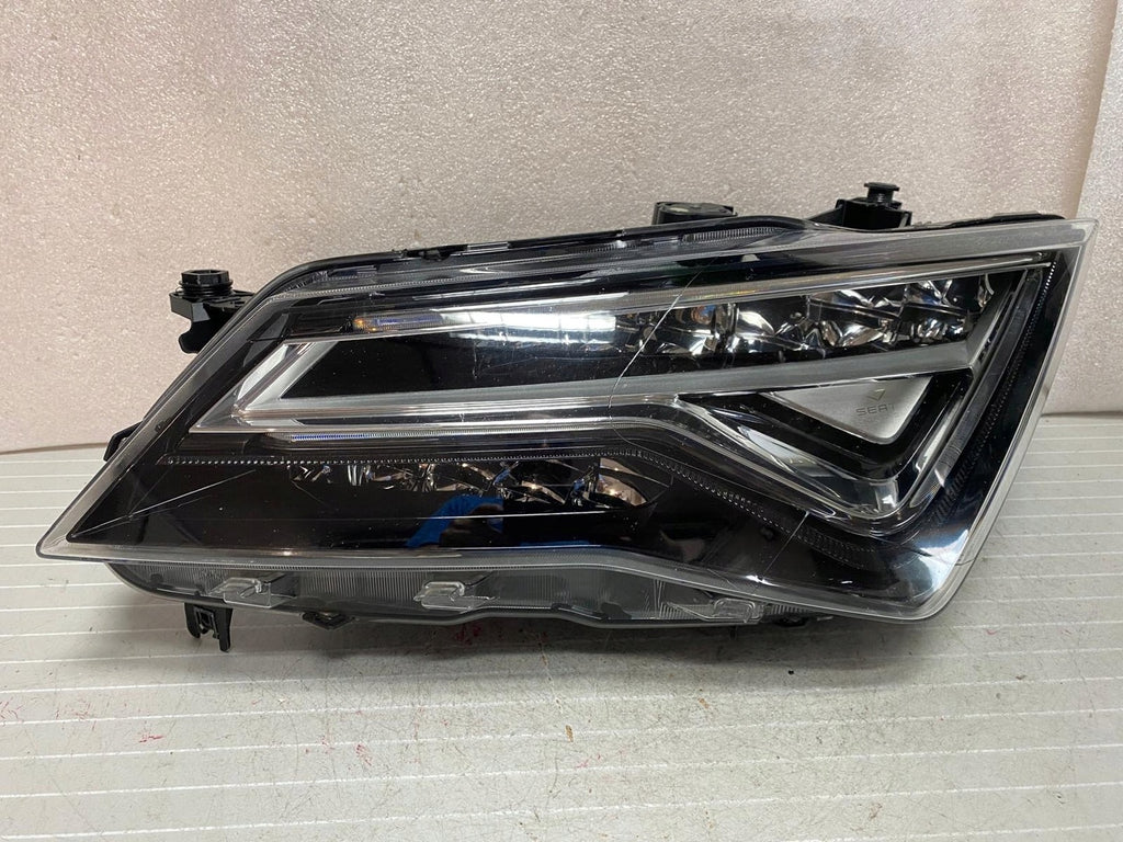 Frontscheinwerfer Seat Ateca 576941007F LED Ein Stück (Rechts oder Links)