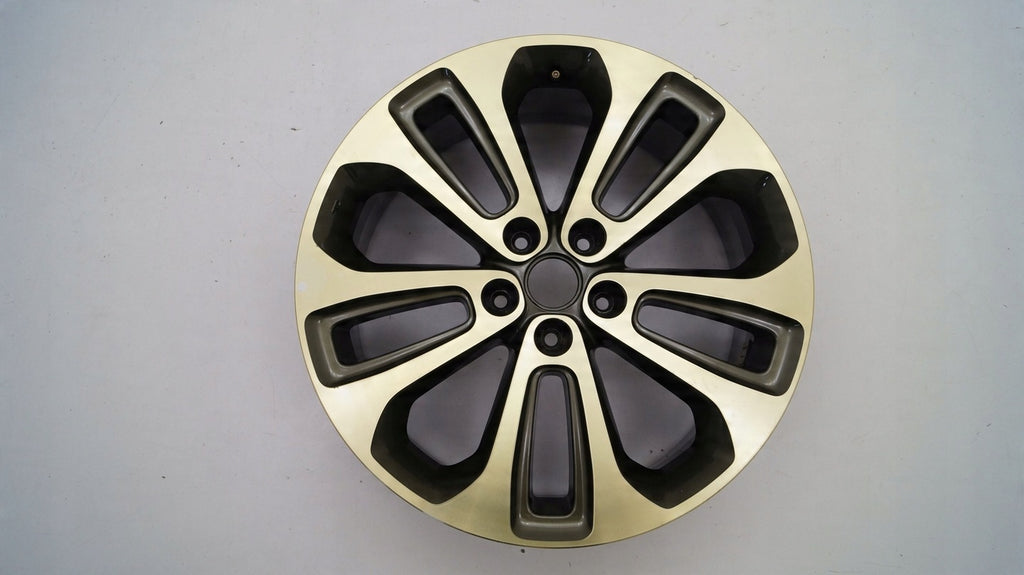 1x Alufelge 19 Zoll 7.5" 5x114.3 50 5ET 52910-2P290 Kia Sorento Ii Rim Wheel