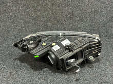 Laden Sie das Bild in den Galerie-Viewer, Frontscheinwerfer Mercedes-Benz W206 A2069060703 LED Links Headlight SCH5369983960gu