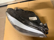 Laden Sie das Bild in den Galerie-Viewer, Frontscheinwerfer BMW 5 F11 F10 720324619 Xenon Rechts Scheinwerfer Headlight SCH6085596903br