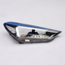 Laden Sie das Bild in den Galerie-Viewer, Frontscheinwerfer Hyundai Tucson 92102-D7700 LED Rechts Scheinwerfer Headlight