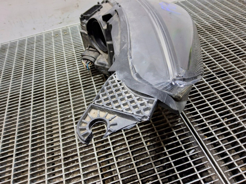 Frontscheinwerfer Ford Focus SKE60780 Rechts Scheinwerfer Headlight SCH5487245349ww