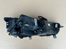 Load image into Gallery viewer, Frontscheinwerfer Seat Leon 5FB941007F Links Scheinwerfer Headlight SCH6494371777po