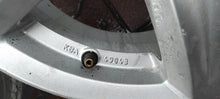 Laden Sie das Bild in den Galerie-Viewer, 1x Alufelge 15 Zoll 6.0&quot; 4x108 37 5ET KBA49043 Rim Wheel