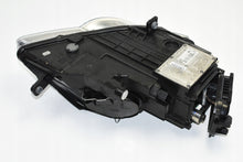 Laden Sie das Bild in den Galerie-Viewer, Frontscheinwerfer VW Passat 3C0941751G 7L6941329 Xenon Links Headlight