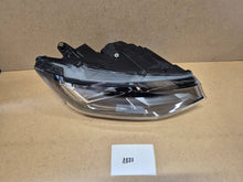 Laden Sie das Bild in den Galerie-Viewer, Frontscheinwerfer VW Caddy 2K8941006A Rechts Scheinwerfer Headlight SCH9933905673ni
