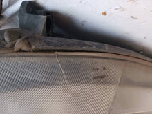 Laden Sie das Bild in den Galerie-Viewer, Frontscheinwerfer Seat Altea 89309819 Links Scheinwerfer Headlight