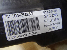 Load image into Gallery viewer, Frontscheinwerfer Kia I 92101-3U250 Xenon FALSE Scheinwerfer Headlight SCH4042200371wt