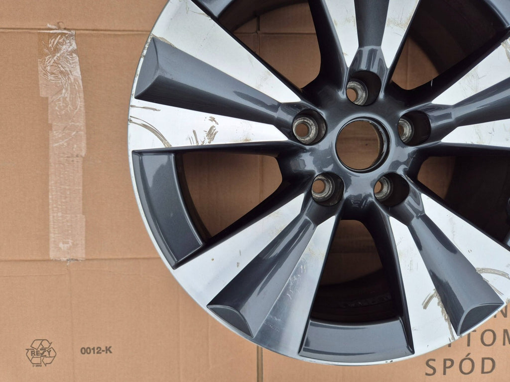 1x Alufelge 17 Zoll 6.5" 5x114.3 45ET Nissan Pulsar C13 Rim Wheel FEL2596561704qc