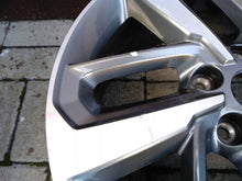 Laden Sie das Bild in den Galerie-Viewer, 1x Alufelge 18 Zoll 7.5&quot; 5x114.3 52ET 52910-J9300 Hyundai Kona Rim Wheel